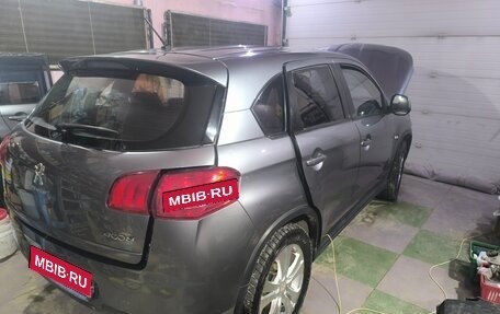 Peugeot 4008, 2014 год, 1 300 000 рублей, 1 фотография