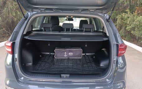 KIA Sportage IV рестайлинг, 2020 год, 2 400 000 рублей, 8 фотография