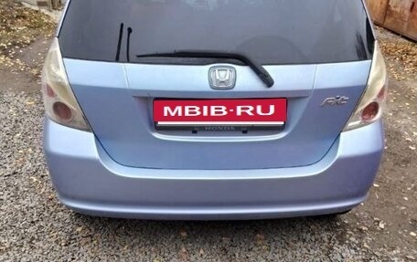 Honda Fit III, 2004 год, 428 000 рублей, 2 фотография