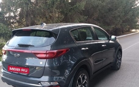 KIA Sportage IV рестайлинг, 2020 год, 2 400 000 рублей, 12 фотография