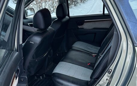 Hyundai Santa Fe III рестайлинг, 2006 год, 700 000 рублей, 21 фотография