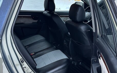 Hyundai Santa Fe III рестайлинг, 2006 год, 700 000 рублей, 23 фотография