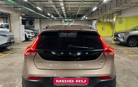 Volvo V40 Cross Country I, 2013 год, 1 650 000 рублей, 3 фотография
