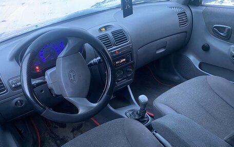 Hyundai Accent II, 2005 год, 305 000 рублей, 8 фотография