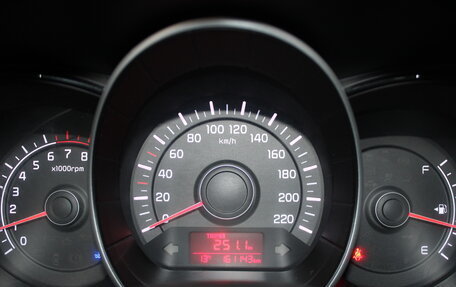 KIA Rio III рестайлинг, 2015 год, 859 900 рублей, 13 фотография