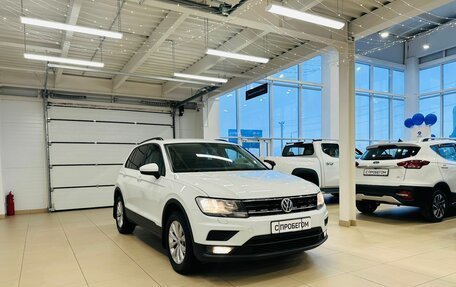 Volkswagen Tiguan II, 2018 год, 2 229 000 рублей, 8 фотография