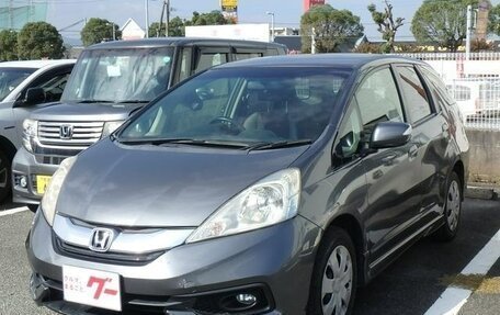Honda Fit Shuttle I рестайлинг, 2013 год, 899 000 рублей, 2 фотография