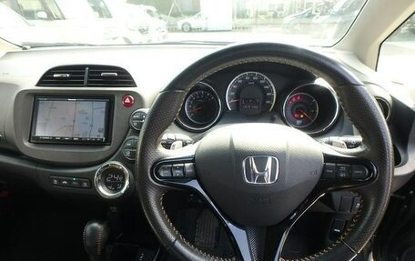 Honda Fit Shuttle I рестайлинг, 2013 год, 899 000 рублей, 28 фотография