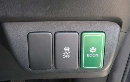 Honda Fit Shuttle I рестайлинг, 2013 год, 899 000 рублей, 27 фотография