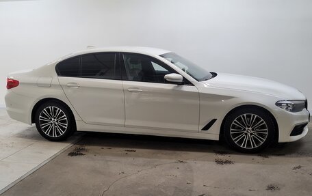 BMW 5 серия, 2019 год, 2 460 000 рублей, 5 фотография
