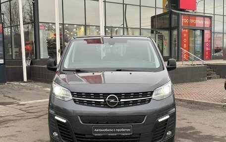 Opel Zafira Life I, 2021 год, 2 800 000 рублей, 2 фотография