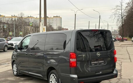 Opel Zafira Life I, 2021 год, 2 800 000 рублей, 5 фотография