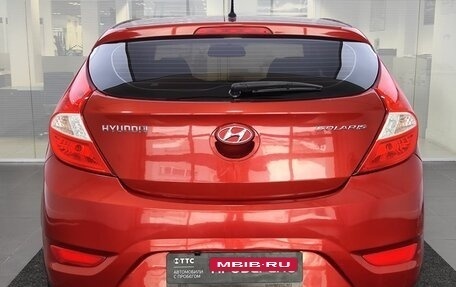 Hyundai Solaris II рестайлинг, 2014 год, 700 000 рублей, 7 фотография