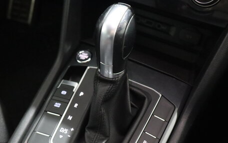 Volkswagen Tiguan II, 2018 год, 2 399 000 рублей, 11 фотография