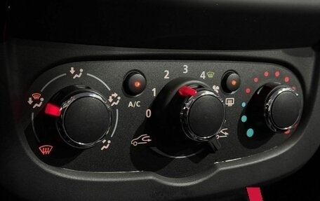 Renault Duster I рестайлинг, 2018 год, 1 679 000 рублей, 14 фотография