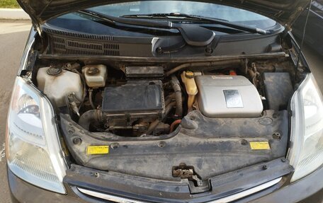 Toyota Prius, 2006 год, 800 000 рублей, 18 фотография