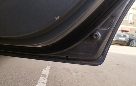 Toyota Prius, 2006 год, 800 000 рублей, 37 фотография