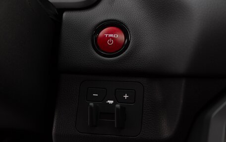 Toyota Sequoia, 2025 год, 14 680 000 рублей, 24 фотография