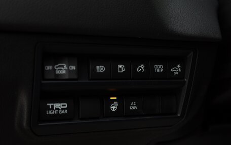 Toyota Sequoia, 2025 год, 14 680 000 рублей, 20 фотография