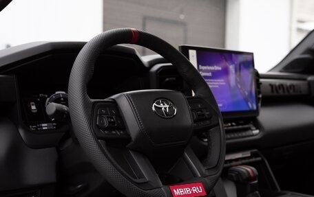 Toyota Sequoia, 2025 год, 14 680 000 рублей, 21 фотография