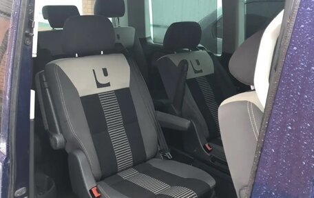 Volkswagen Multivan T5, 2009 год, 1 550 000 рублей, 7 фотография