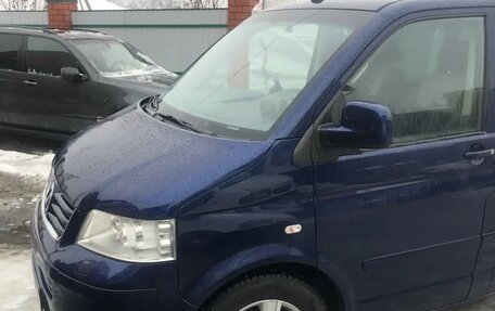 Volkswagen Multivan T5, 2009 год, 1 550 000 рублей, 2 фотография