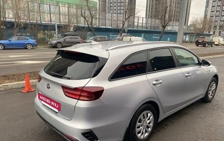 KIA cee'd III, 2020 год, 1 850 000 рублей, 5 фотография