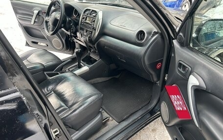 Toyota RAV4, 2005 год, 950 000 рублей, 6 фотография