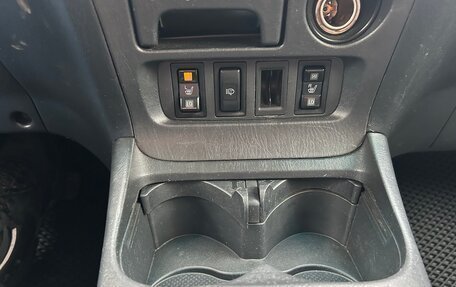 Toyota RAV4, 2005 год, 950 000 рублей, 15 фотография