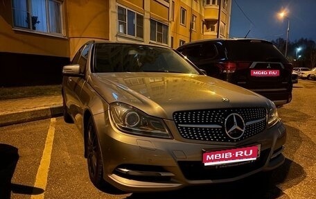Mercedes-Benz C-Класс, 2012 год, 1 450 000 рублей, 1 фотография