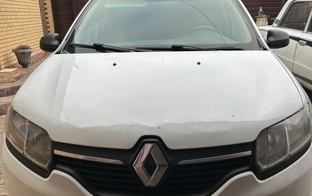 Renault Logan II, 2016 год, 400 000 рублей, 1 фотография