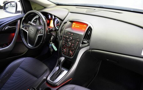 Opel Astra J, 2013 год, 750 000 рублей, 17 фотография