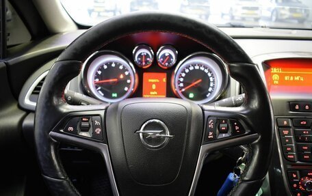 Opel Astra J, 2013 год, 750 000 рублей, 11 фотография