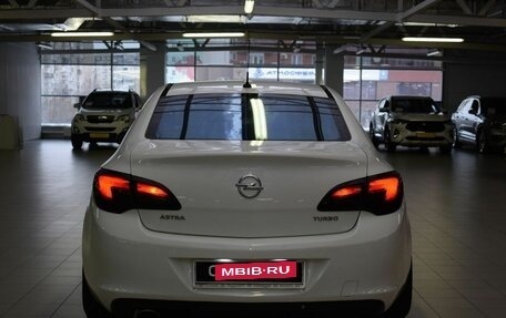 Opel Astra J, 2013 год, 750 000 рублей, 6 фотография