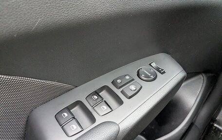 Hyundai Solaris II рестайлинг, 2017 год, 1 165 000 рублей, 8 фотография