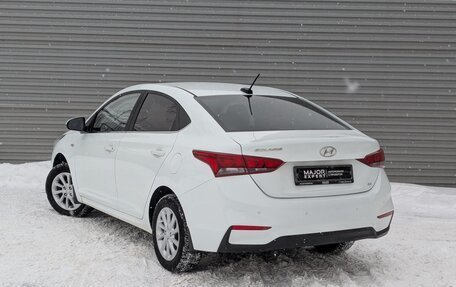 Hyundai Solaris II рестайлинг, 2017 год, 1 165 000 рублей, 24 фотография