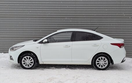 Hyundai Solaris II рестайлинг, 2017 год, 1 165 000 рублей, 30 фотография