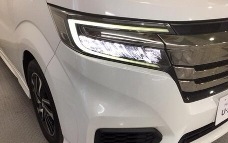 Honda Stepwgn IV, 2017 год, 1 950 000 рублей, 6 фотография