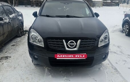 Nissan Qashqai, 2009 год, 700 000 рублей, 2 фотография