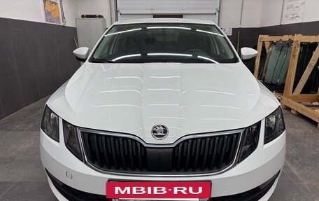 Skoda Octavia, 2019 год, 1 750 000 рублей, 2 фотография