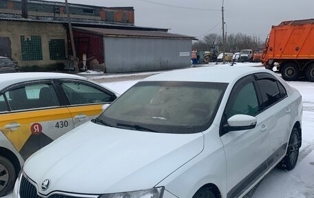 Skoda Rapid I, 2018 год, 700 000 рублей, 2 фотография