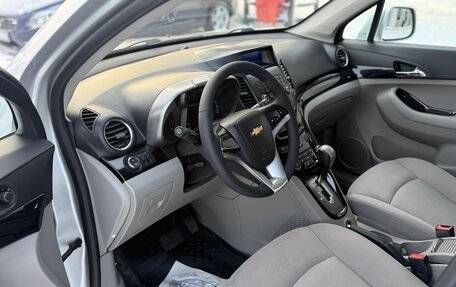 Chevrolet Orlando I, 2011 год, 1 170 000 рублей, 10 фотография