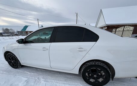 Volkswagen Jetta VI, 2013 год, 900 000 рублей, 4 фотография