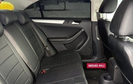 Volkswagen Jetta VI, 2013 год, 900 000 рублей, 7 фотография