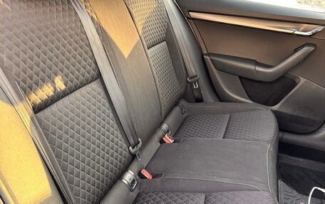 Skoda Octavia, 2018 год, 1 500 000 рублей, 10 фотография