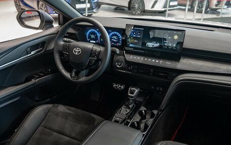 Toyota Camry, 2025 год, 4 990 000 рублей, 25 фотография