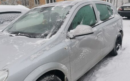 Opel Astra J, 2013 год, 825 000 рублей, 3 фотография