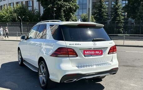 Mercedes-Benz GLE, 2016 год, 4 100 000 рублей, 3 фотография