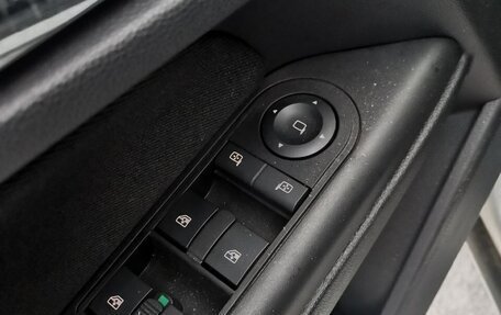 Opel Astra J, 2013 год, 825 000 рублей, 11 фотография