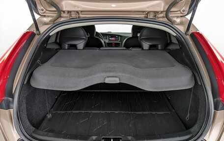 Volvo V40 II рестайлинг, 2015 год, 1 490 000 рублей, 10 фотография